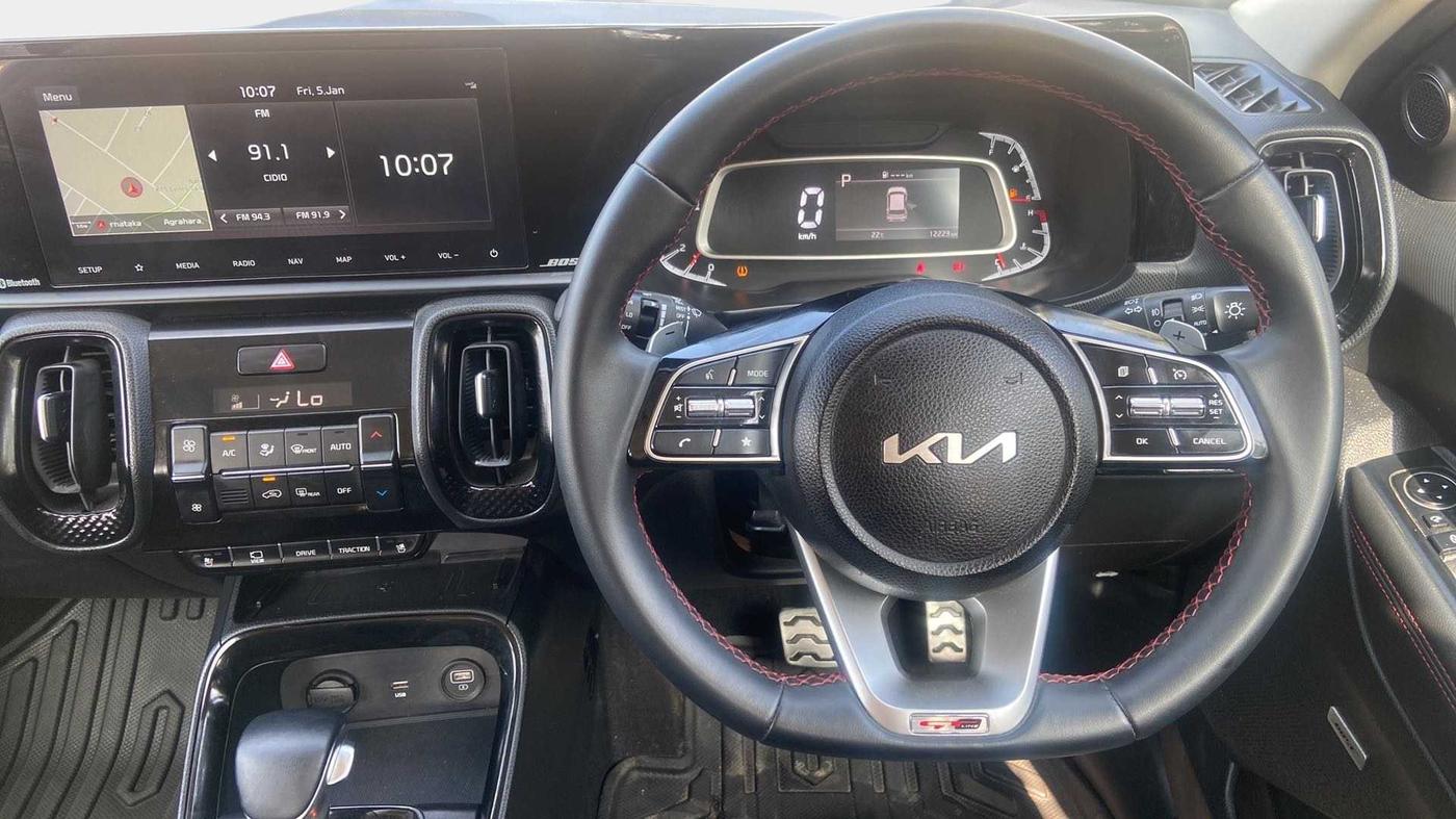 2022 KIA SONET GTX PLUS 1.0 DCT DUAL TONE, Petrol, Automatic, 12,221 km, Steering Wheel Close Up