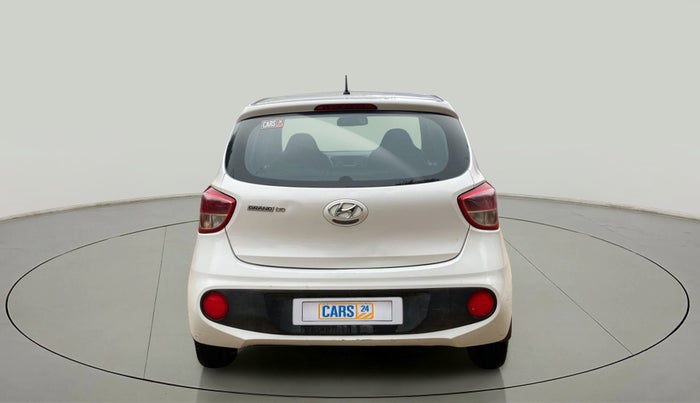 2018 Hyundai Grand i10 MAGNA 1.2 KAPPA VTVT, Petrol, Manual, 71,176 km, Back/Rear