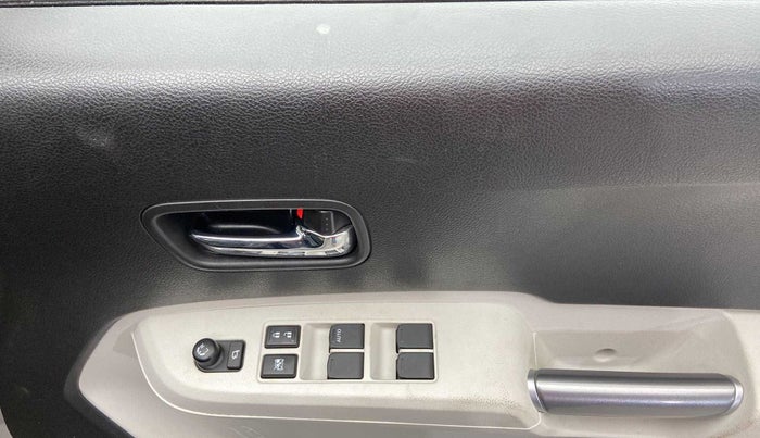 2021 Maruti IGNIS ZETA 1.2 AMT, Petrol, Automatic, 10,590 km, Driver Side Door Panels Control