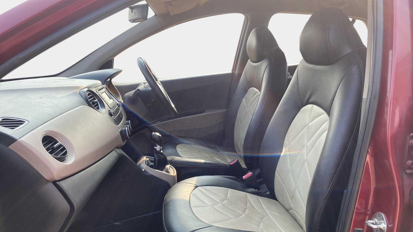 2015 Hyundai Grand i10 SPORTZ 1.2 KAPPA VTVT, Petrol, Manual, 92,640 km, Right Side Front Door Cabin