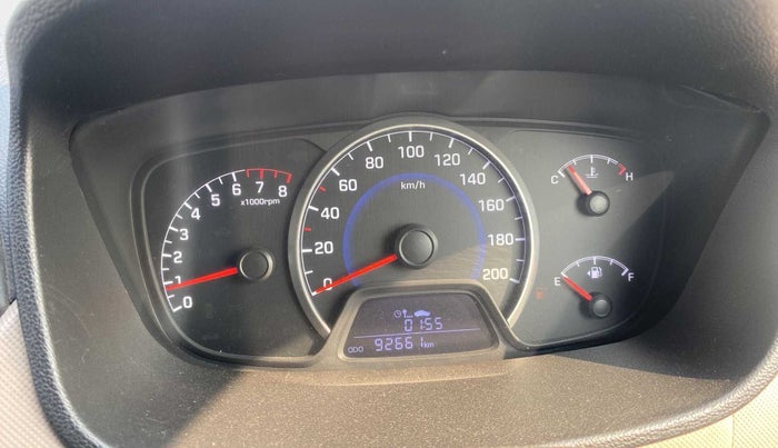 2015 Hyundai Grand i10 SPORTZ 1.2 KAPPA VTVT, Petrol, Manual, 92,640 km, Odometer Image