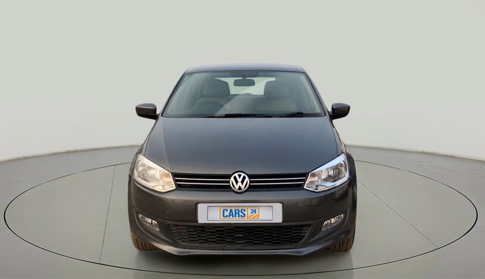 2014 Volkswagen Polo COMFORTLINE 1.2L, Petrol, Manual, 94,879 km, Front