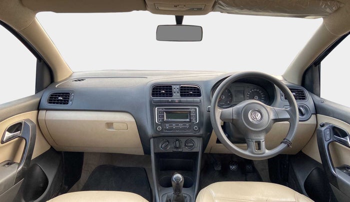 2014 Volkswagen Polo COMFORTLINE 1.2L, Petrol, Manual, 94,879 km, Dashboard