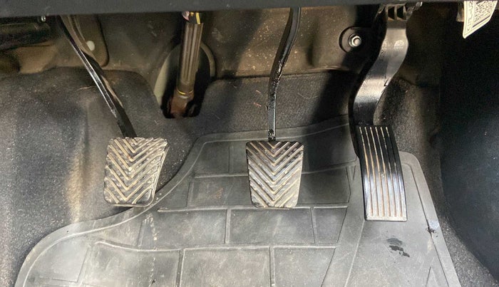 2019 Hyundai VENUE SX 1.0 TURBO, Petrol, Manual, 58,367 km, Pedals