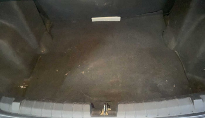 2017 Tata TIGOR XT PETROL, Petrol, Manual, 95,548 km, Boot Inside