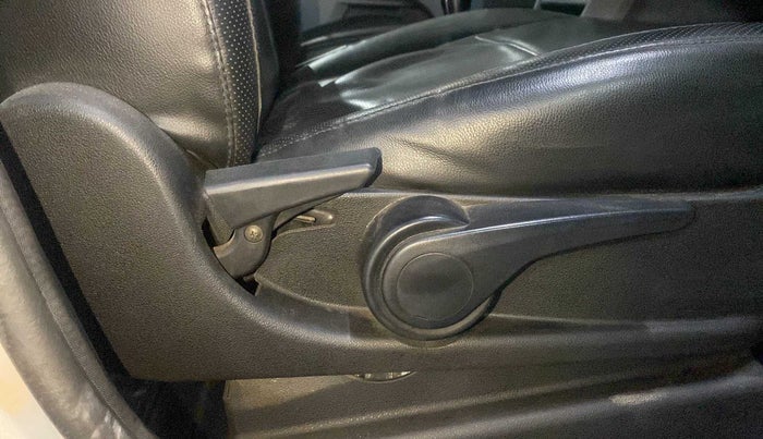 2017 Tata TIGOR XT PETROL, Petrol, Manual, 95,548 km, Driver Side Adjustment Panel