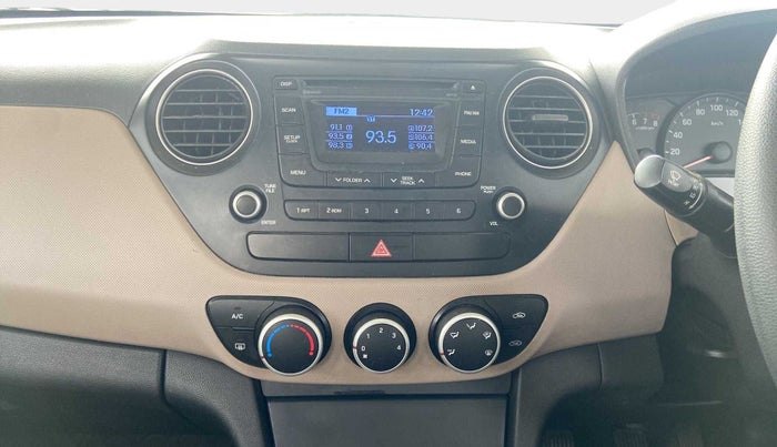 2015 Hyundai Xcent S (O) 1.2, Petrol, Manual, 73,467 km, Air Conditioner