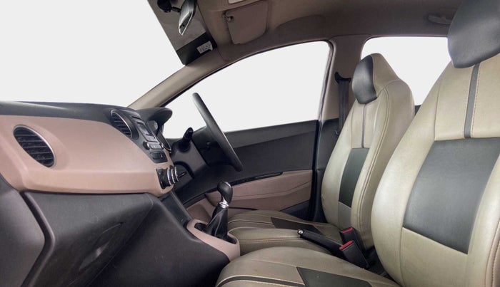 2015 Hyundai Xcent S (O) 1.2, Petrol, Manual, 73,467 km, Right Side Front Door Cabin