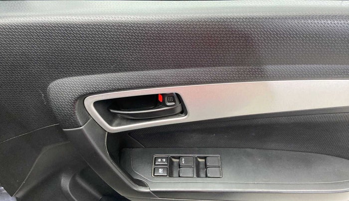 2021 Maruti Vitara Brezza VXI, Petrol, Manual, 25,562 km, Driver Side Door Panels Control