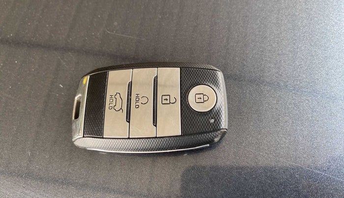 2022 KIA SELTOS HTK PLUS 1.5, Petrol, Manual, 16,169 km, Key Close Up