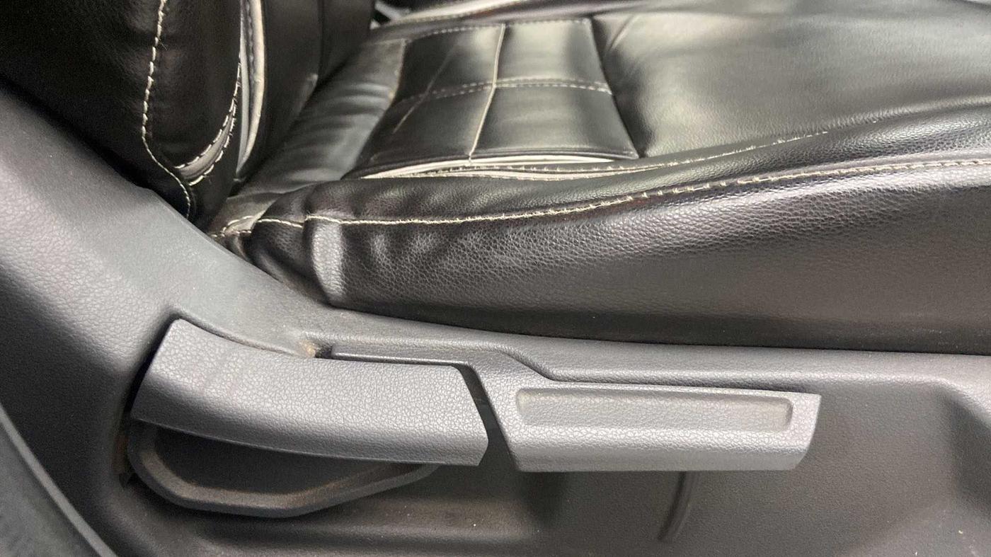 2019 Hyundai GRAND I10 NIOS ASTA U2 1.2 CRDI, Diesel, Manual, 66,419 km, Driver Side Adjustment Panel