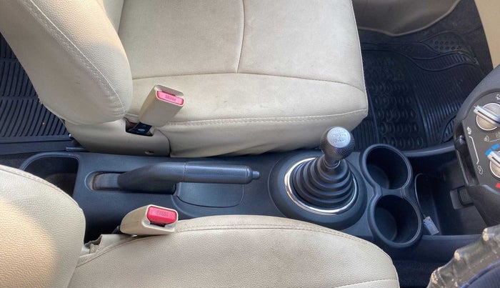 2014 Honda Brio S MT, Petrol, Manual, 46,804 km, Gear Lever