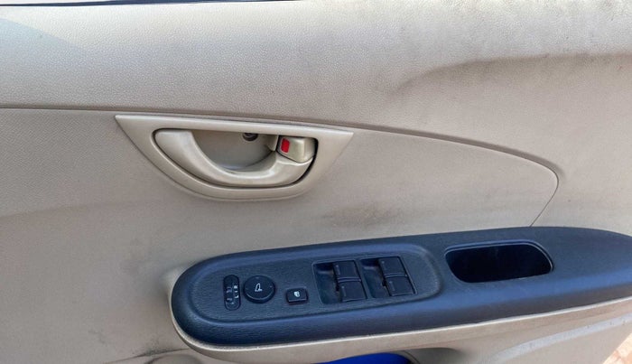 2014 Honda Brio S MT, Petrol, Manual, 46,804 km, Driver Side Door Panels Control