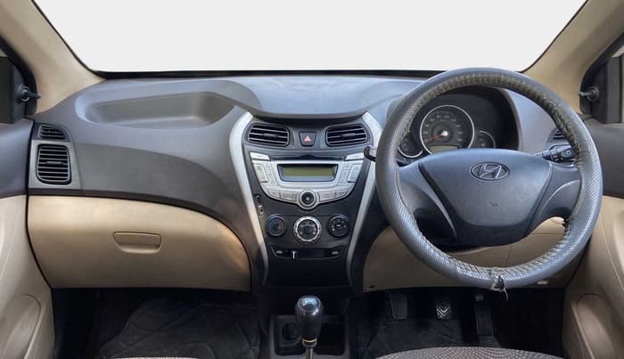 2017 Hyundai Eon MAGNA +, Petrol, Manual, 44,484 km, Dashboard