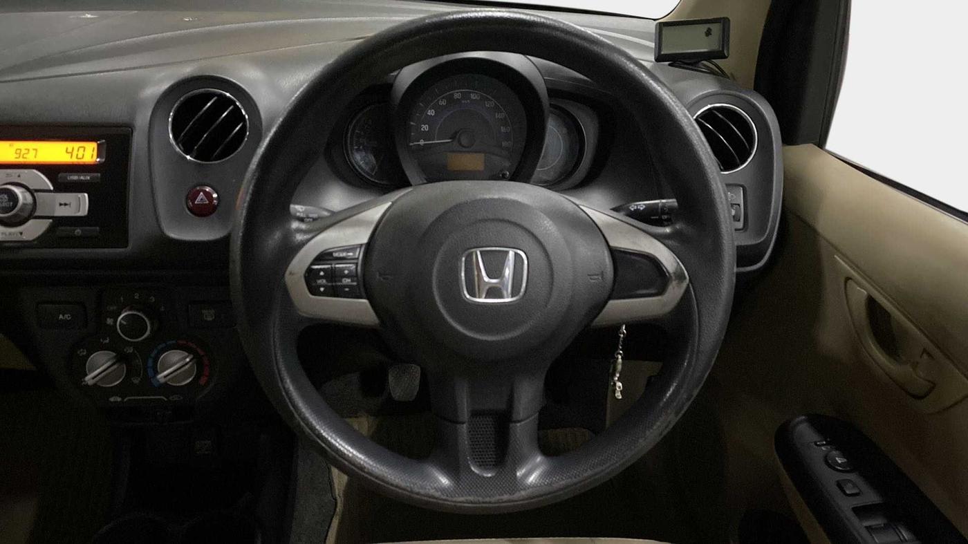 2015 Honda Brio S MT, Petrol, Manual, 34,336 km, Steering Wheel Close Up