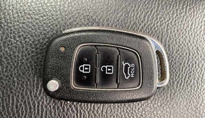 2017 Hyundai Elite i20 SPORTZ 1.2, Petrol, Manual, 50,000 km, Key Close Up