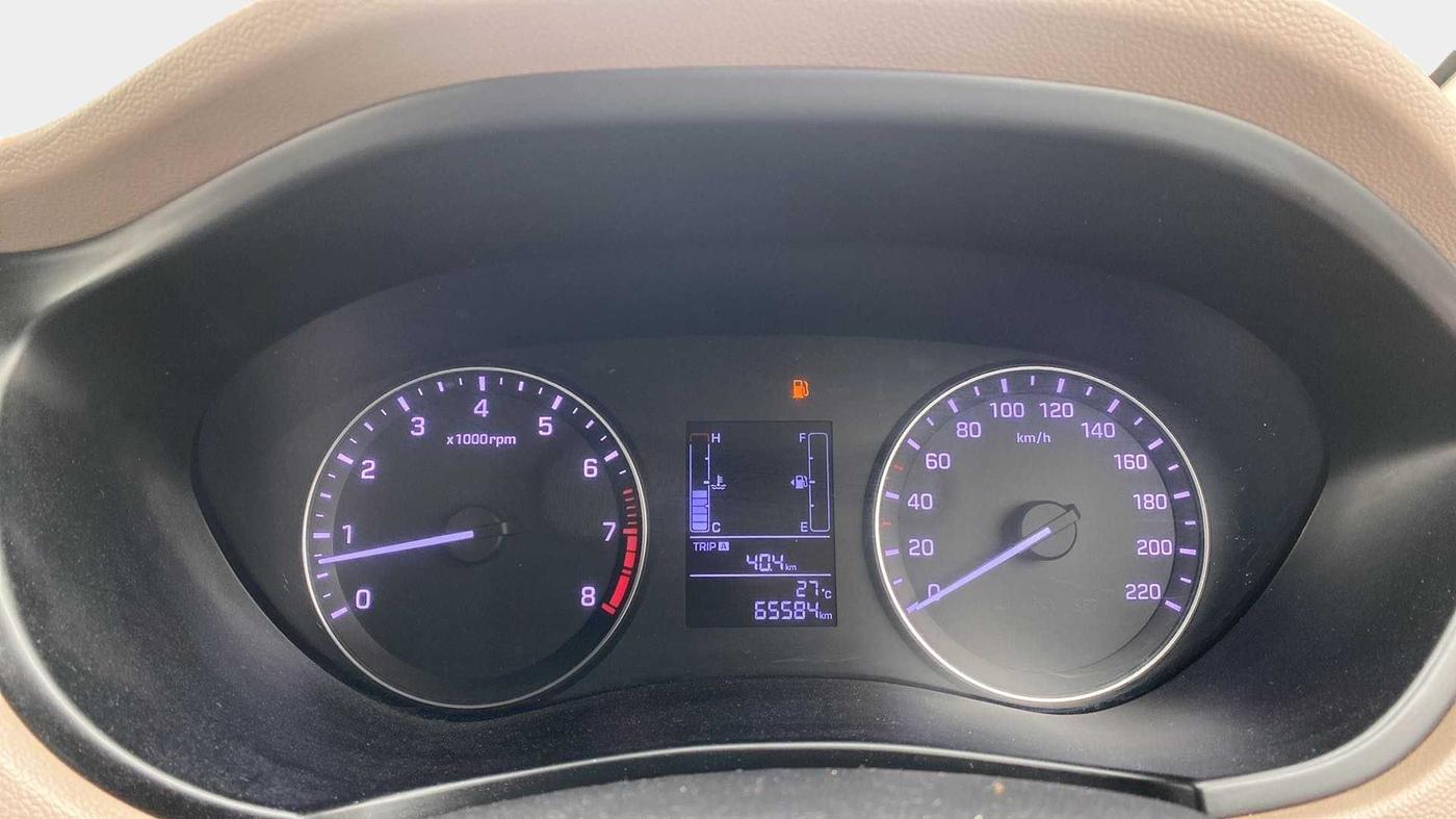 2017 Hyundai Elite i20 SPORTZ 1.2, Petrol, Manual, 50,000 km, Odometer Image