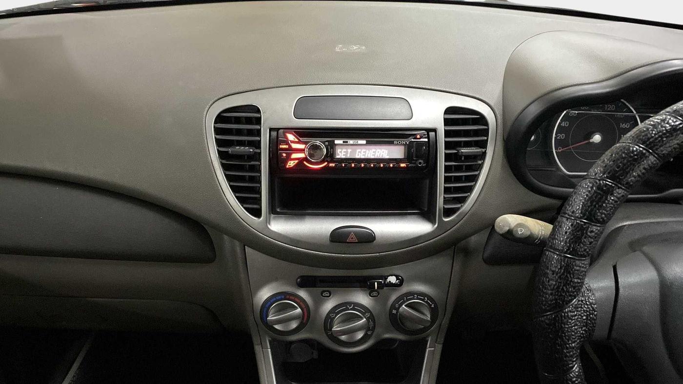 2012 Hyundai i10 MAGNA 1.2, Petrol, Manual, 50,005 km, Air Conditioner