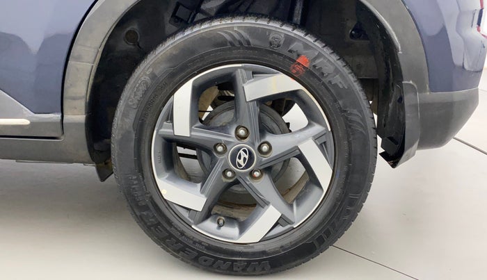 2019 Hyundai VENUE SX 1.0 TURBO DUAL TONE, Petrol, Manual, 75,919 km, Left Rear Wheel