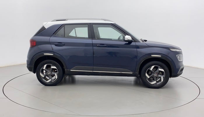 2019 Hyundai VENUE SX 1.0 TURBO DUAL TONE, Petrol, Manual, 75,919 km, Right Side View