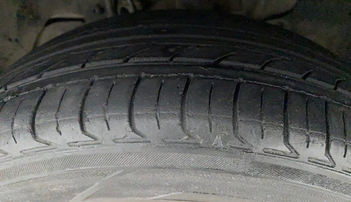 2019 Tata TIAGO NRG DIESEL, Diesel, Manual, 70,456 km, Left Front Tyre Tread