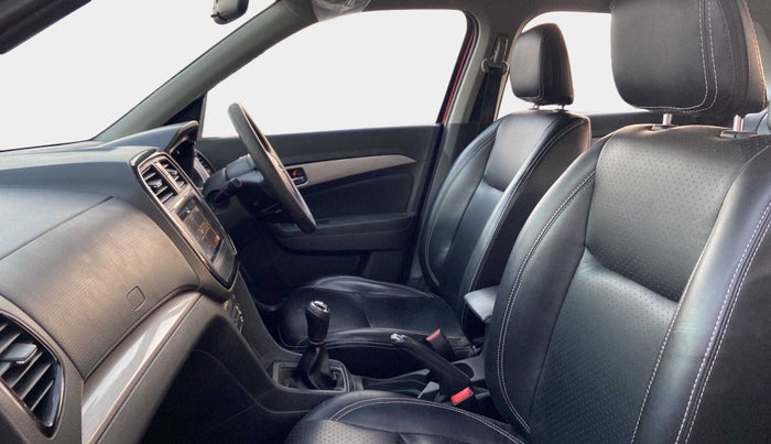 2016 Maruti Vitara Brezza ZDI PLUS DUAL TONE, Diesel, Manual, 76,349 km, Right Side Front Door Cabin