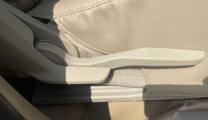2022 Maruti Dzire ZXI Plus AMT, Petrol, Automatic, 17,592 km, Driver Side Adjustment Panel