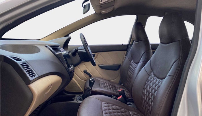 2012 Hyundai Eon D-LITE+, Petrol, Manual, 84,043 km, Right Side Front Door Cabin