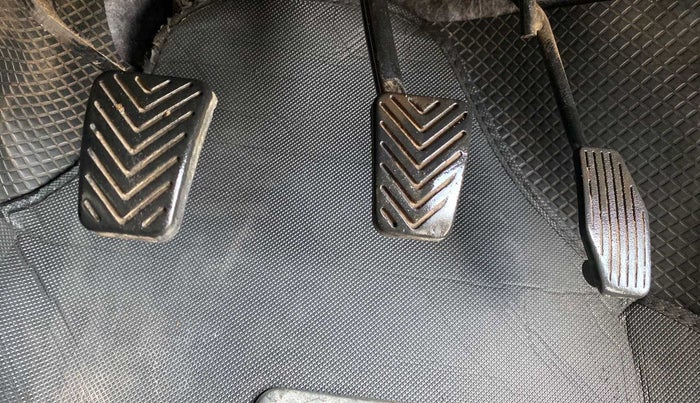 2012 Hyundai Eon D-LITE+, Petrol, Manual, 84,043 km, Pedals