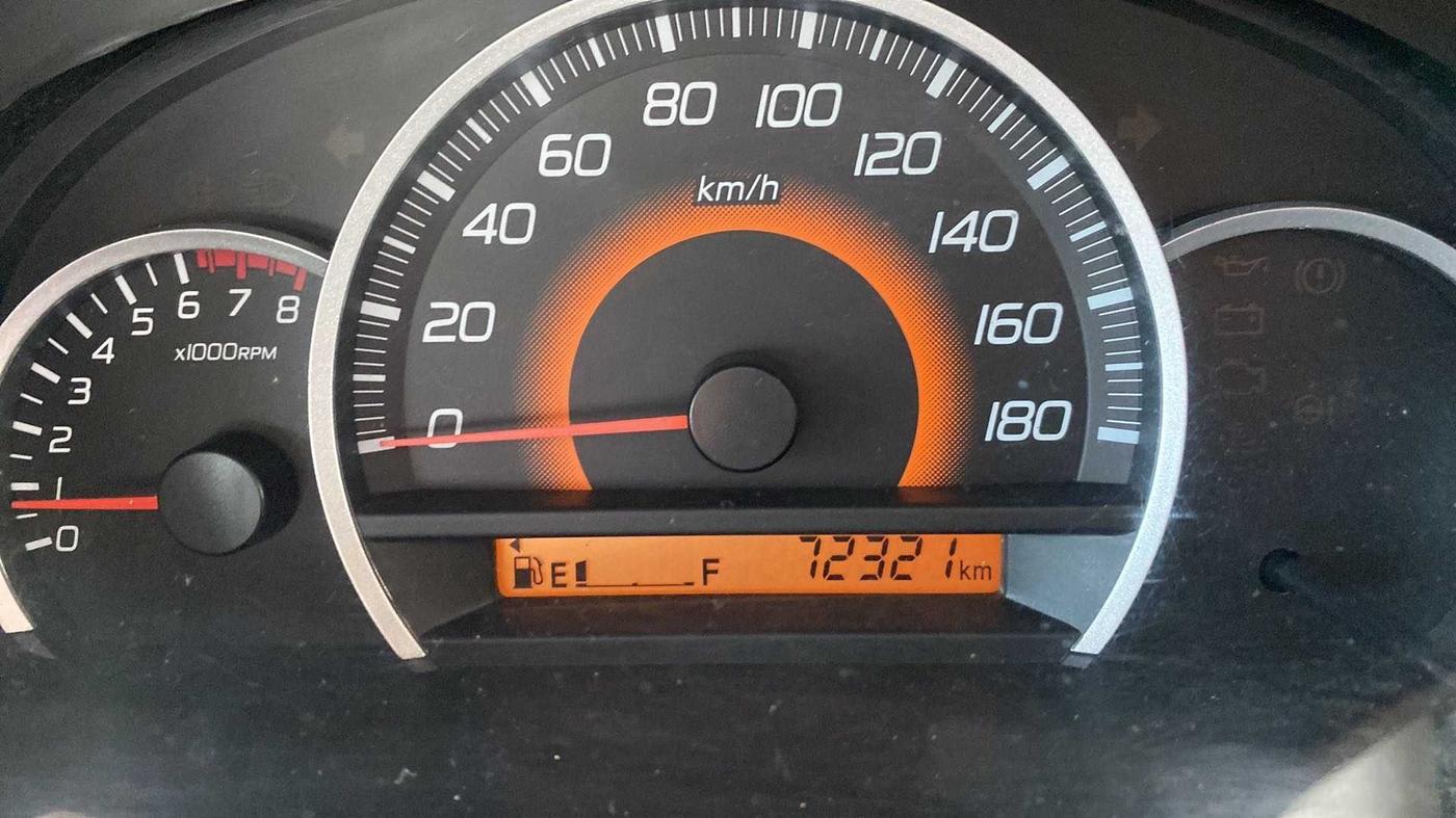 2016 Maruti Wagon R 1.0 VXI, Petrol, Manual, 72,307 km, Odometer Image
