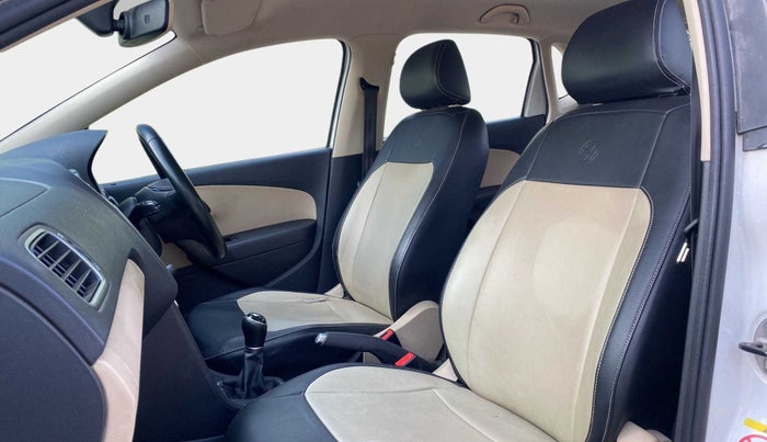 2016 Volkswagen Polo HIGHLINE1.2L, Petrol, Manual, 49,873 km, Right Side Front Door Cabin