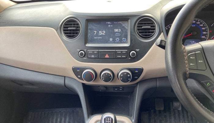 2017 Hyundai Grand i10 SPORTZ (O) 1.2 KAPPA VTVT, Petrol, Manual, 25,960 km, Air Conditioner