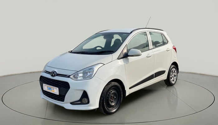 2017 Hyundai Grand i10 SPORTZ (O) 1.2 KAPPA VTVT, Petrol, Manual, 25,960 km, Left Front Diagonal