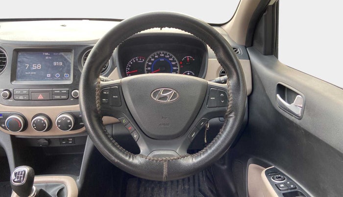 2017 Hyundai Grand i10 SPORTZ (O) 1.2 KAPPA VTVT, Petrol, Manual, 25,960 km, Steering Wheel Close Up