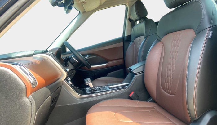 2021 Hyundai ALCAZAR 1.5 SIGNATURE (O) AT 6STR, Diesel, Automatic, 24,546 km, Right Side Front Door Cabin