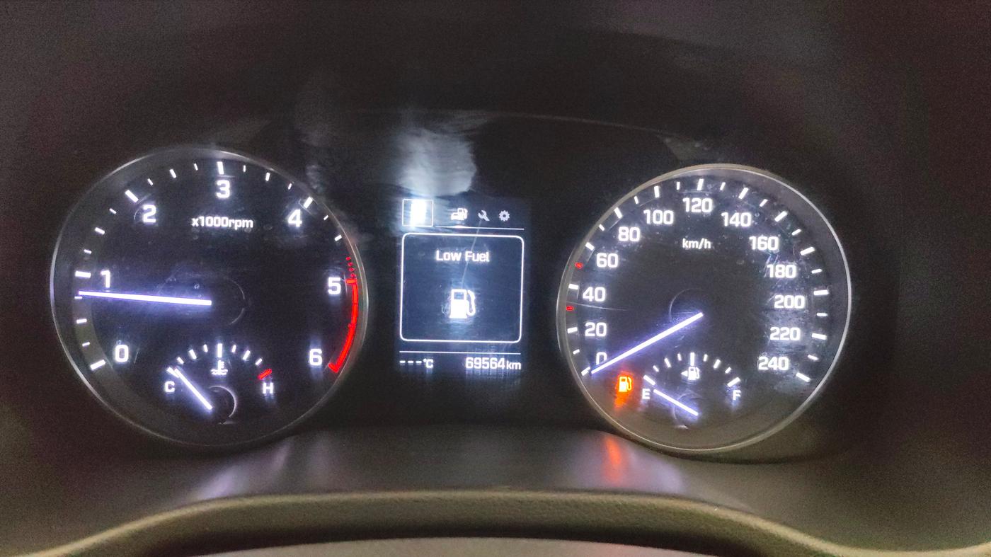 2017 Hyundai New Elantra 1.6 SX (O) AT DIESEL, Diesel, Automatic, 69,537 km, Odometer Image