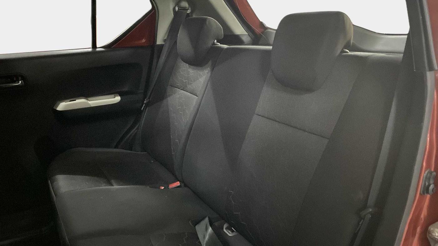 2017 Maruti IGNIS ALPHA 1.2 DUAL TONE, CNG, Manual, 63,854 km, Right Side Rear Door Cabin