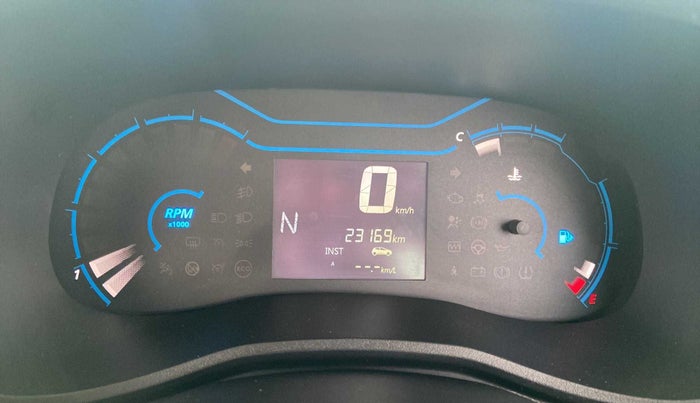 2022 Renault Kwid RXT 1.0 AMT, Petrol, Automatic, 23,156 km, Odometer Image