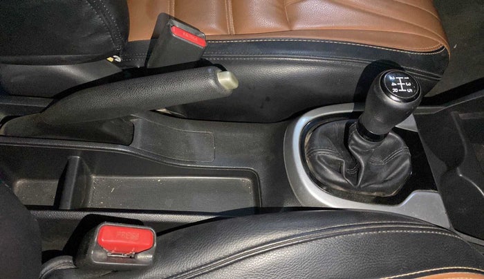 2019 Honda WR-V 1.2L I-VTEC S MT, Petrol, Manual, 40,840 km, Gear Lever