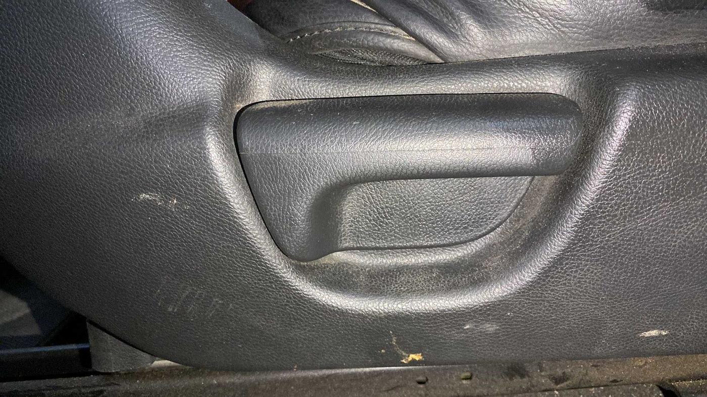 2019 Honda WR-V 1.2L I-VTEC S MT, Petrol, Manual, 40,840 km, Driver Side Adjustment Panel