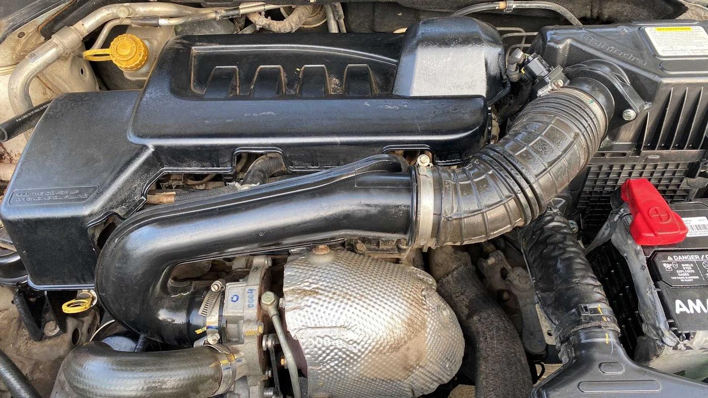 2019 Mahindra XUV300 W8 (O) 1.5 DIESEL, Diesel, Manual, 56,293 km, Open Bonet