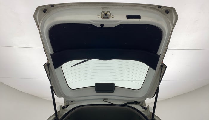 2016 Honda BR-V 1.5L I- DTEC V, Diesel, Manual, 95,136 km, Boot Door Open