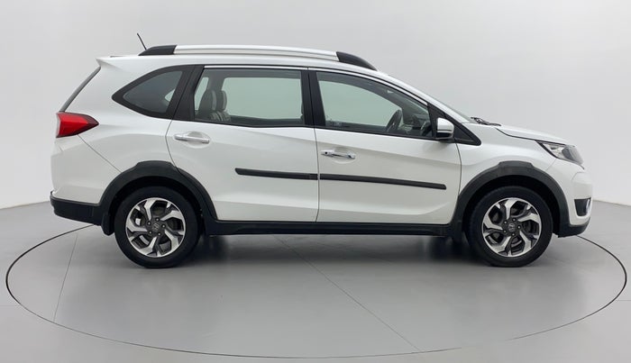 2016 Honda BR-V 1.5L I- DTEC V, Diesel, Manual, 95,136 km, Right Side View