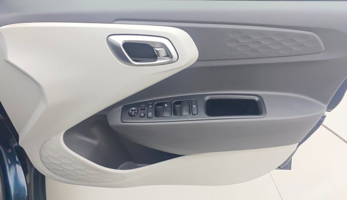 2019 Hyundai GRAND I10 NIOS SPORTZ 1.2 KAPPA VTVT, Petrol, Manual, 35,590 km, Driver Side Door Panels Control