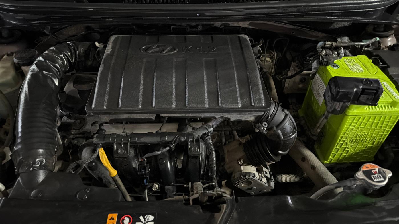 2020 Hyundai AURA S 1.2, Petrol, Manual, 33,966 km, Engine View