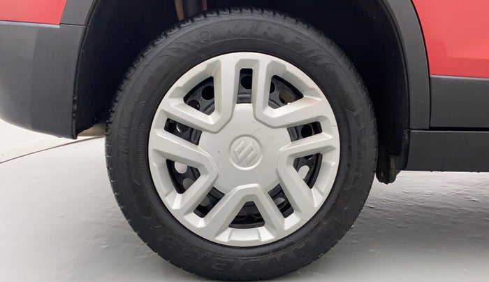 2016 Maruti Vitara Brezza VDI, Diesel, Manual, 53,209 km, Right Rear Wheel
