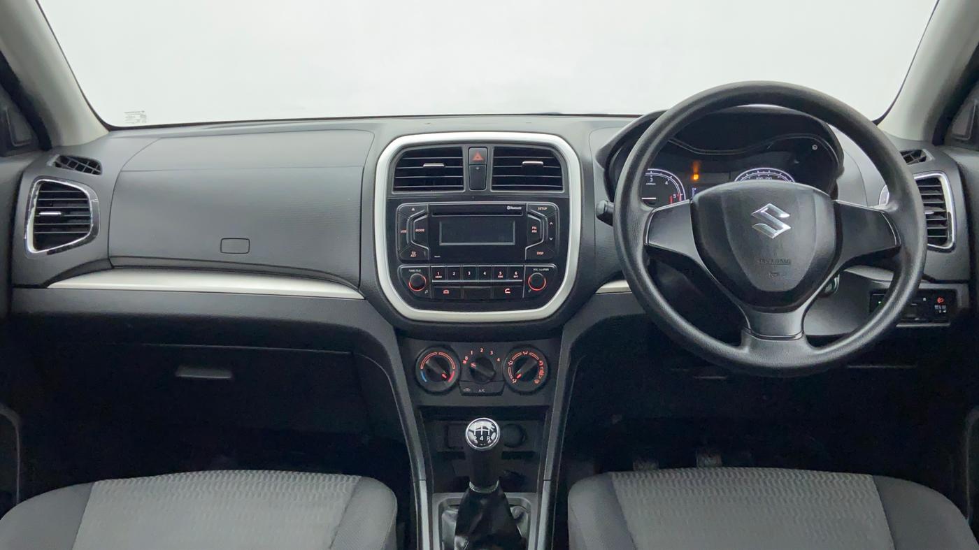 2016 Maruti Vitara Brezza VDI, Diesel, Manual, 53,209 km, Dashboard