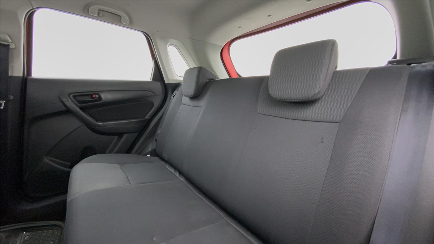 2016 Maruti Vitara Brezza VDI, Diesel, Manual, 53,209 km, Right Side Rear Door Cabin