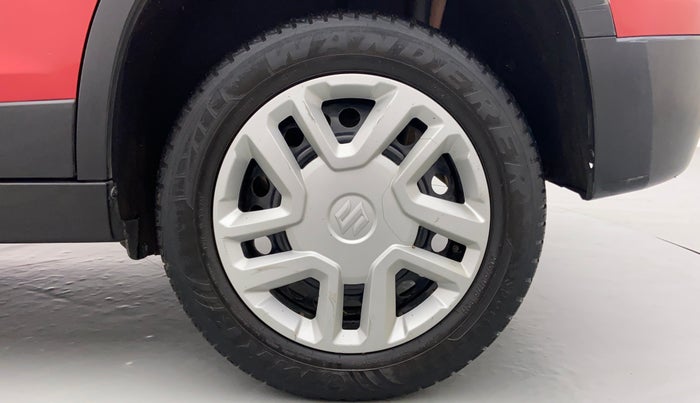 2016 Maruti Vitara Brezza VDI, Diesel, Manual, 53,209 km, Left Rear Wheel