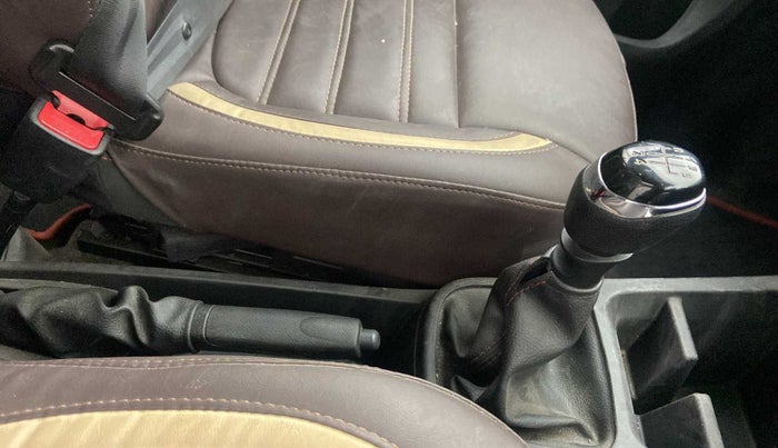 2021 Renault Kwid RXT 0.8, Petrol, Manual, 23,561 km, Gear Lever